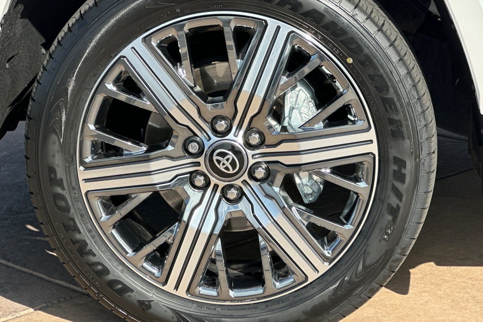 2025 Toyota Sequoia Capstone - Photo 35
