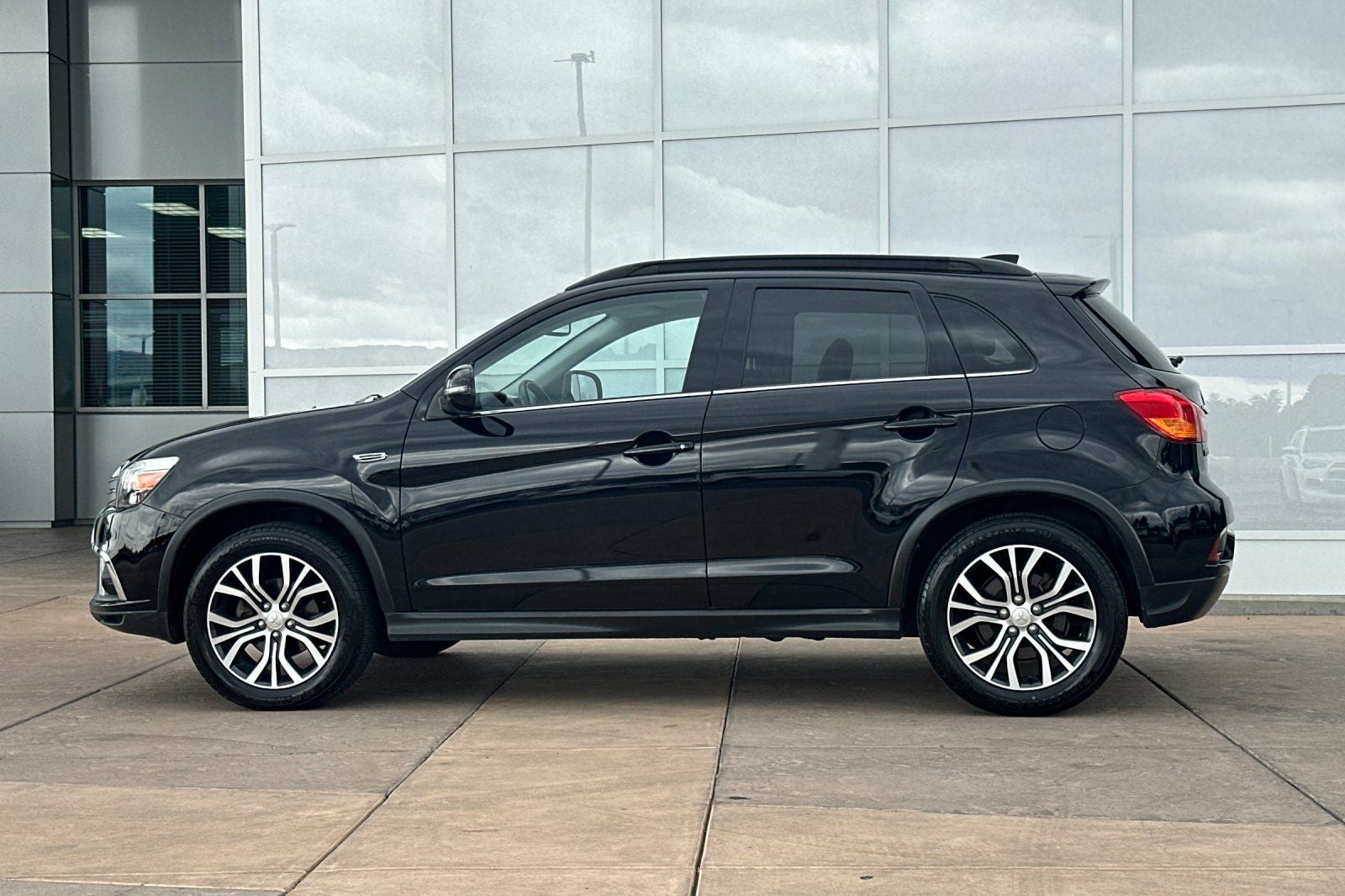 2018 Mitsubishi Outlander Sport SEL