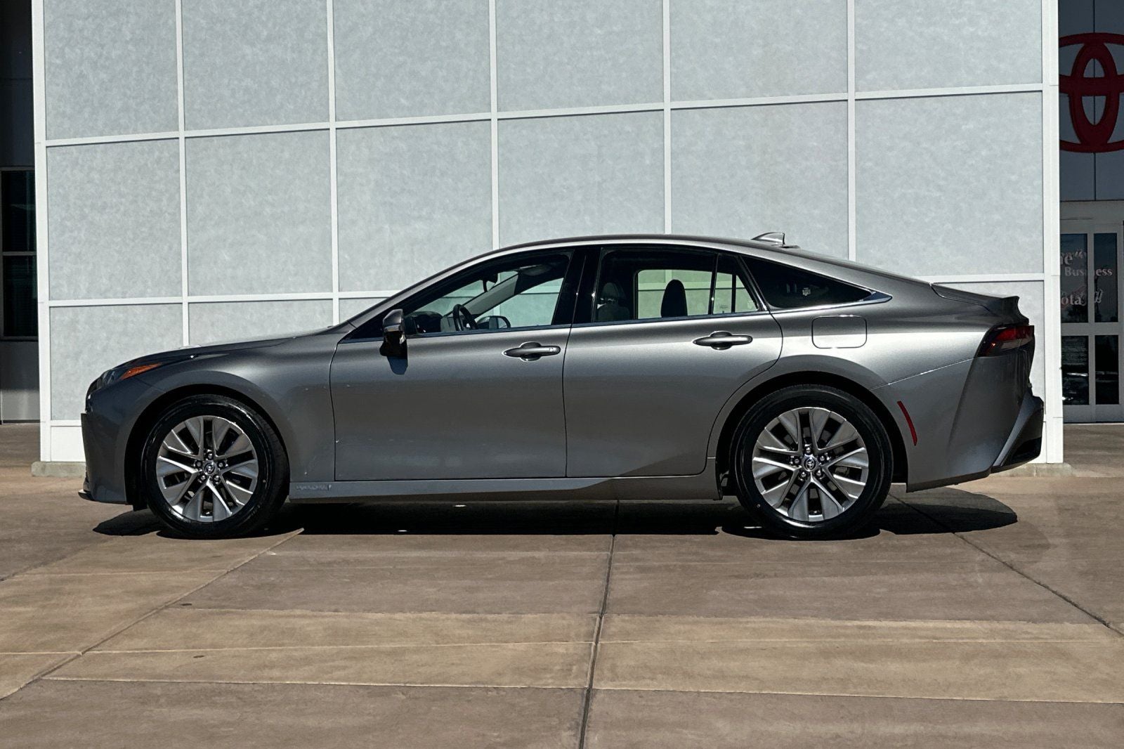 2023 Toyota Mirai XLE