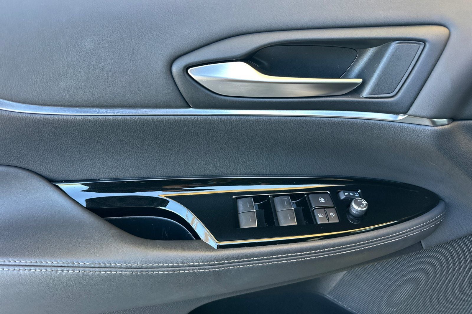 2023 Toyota Mirai XLE