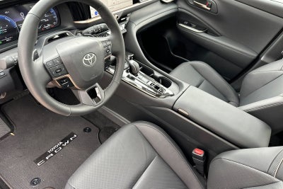 2025 Toyota Crown Signia Limited
