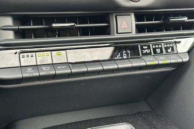 2025 Toyota Crown Signia Limited