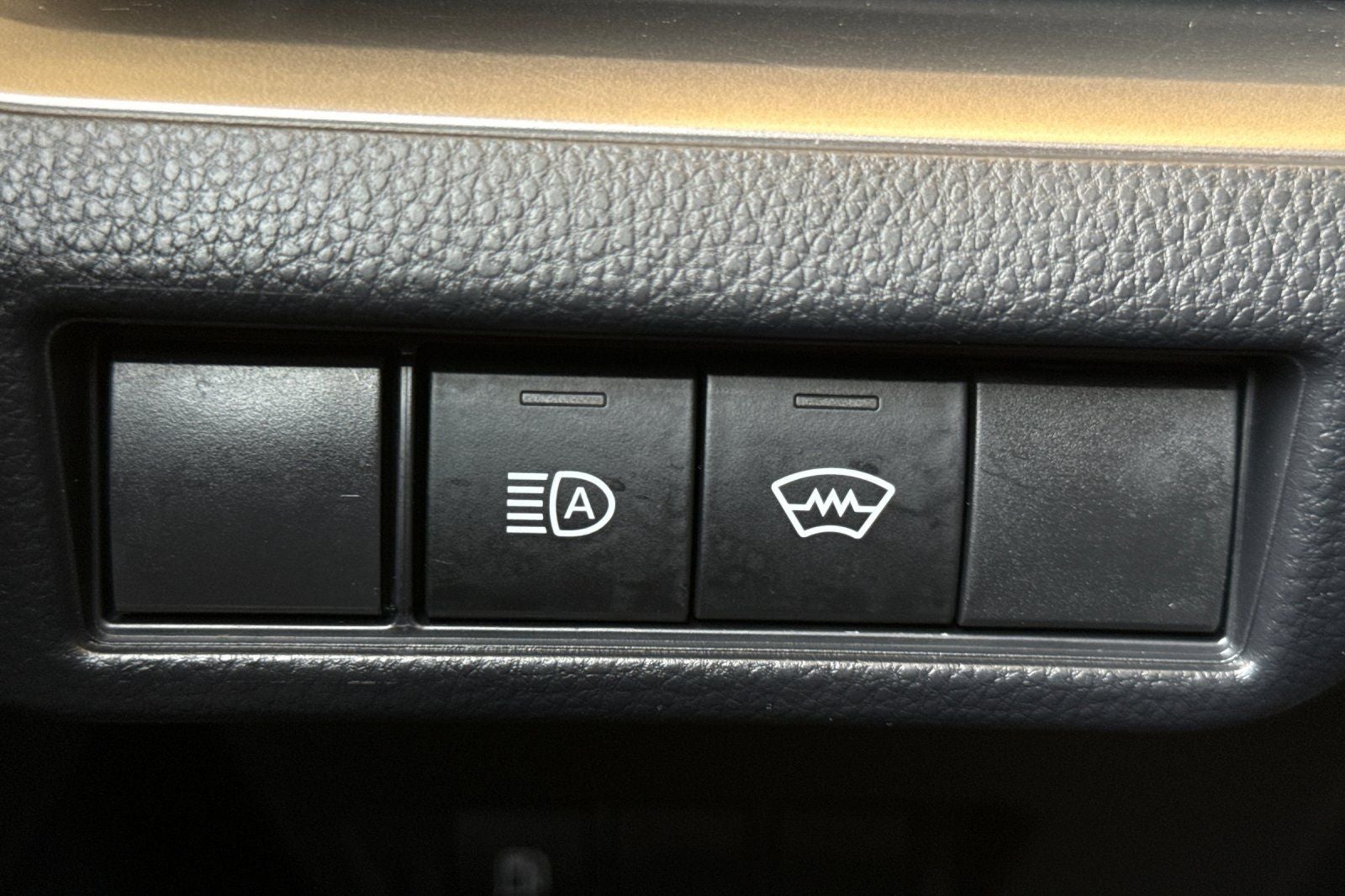 2023 Toyota Prius LE