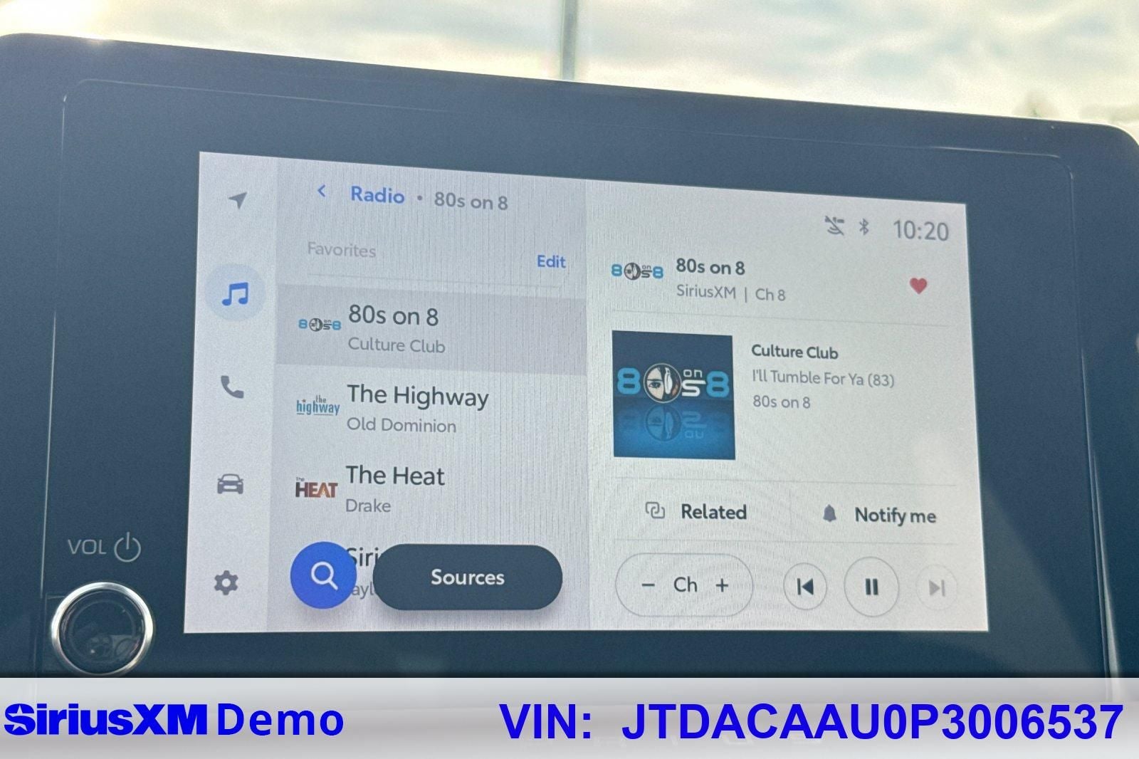 2023 Toyota Prius LE