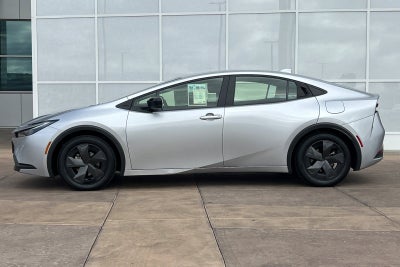 2024 Toyota Prius LE