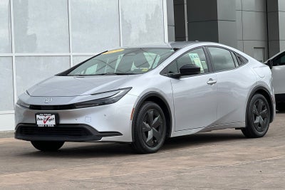 2024 Toyota Prius LE