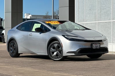 2024 Toyota Prius LE