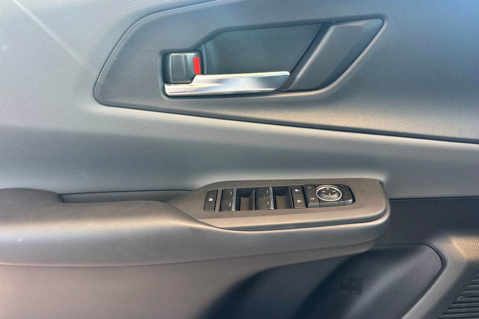 2023 Toyota Prius XLE