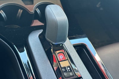 2023 Toyota Prius XLE