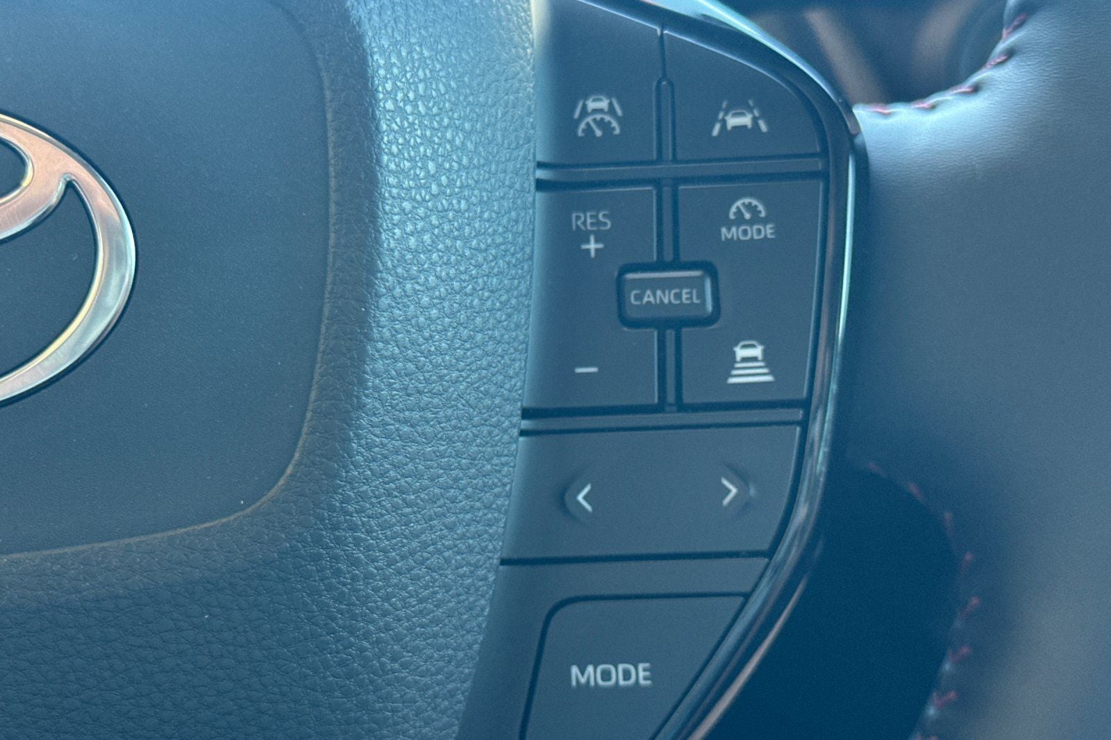2023 Toyota Prius XLE