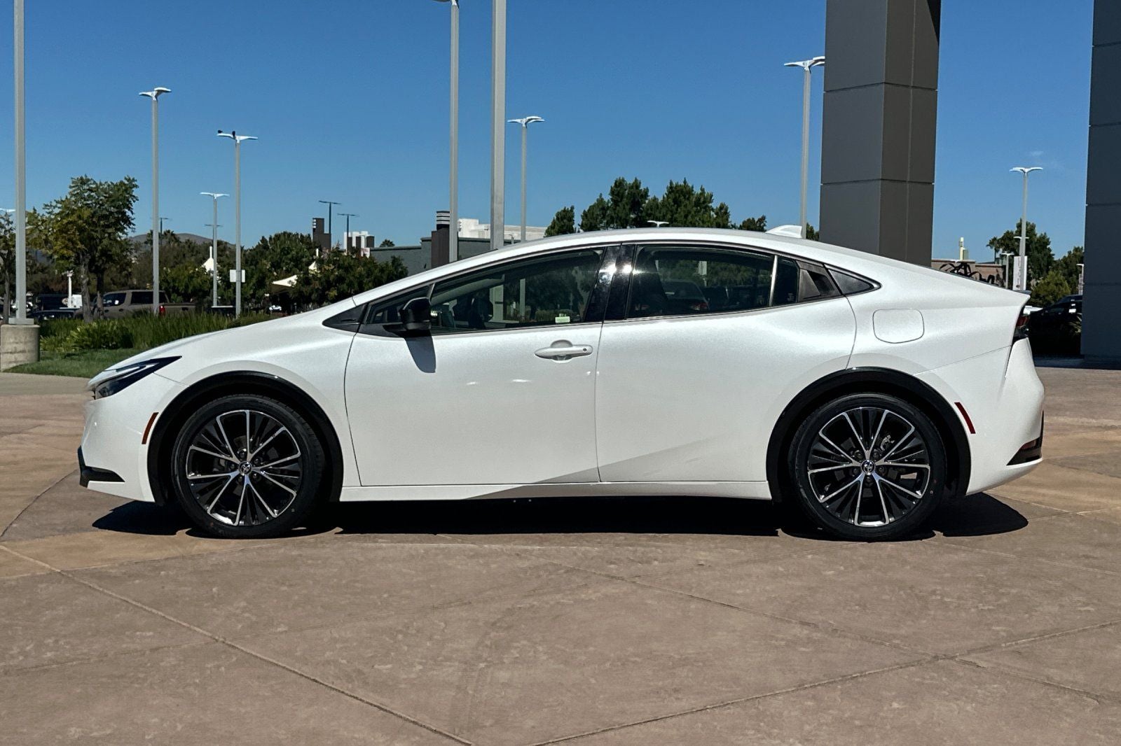 2023 Toyota Prius XLE