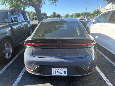 2025 Toyota Prius LE
