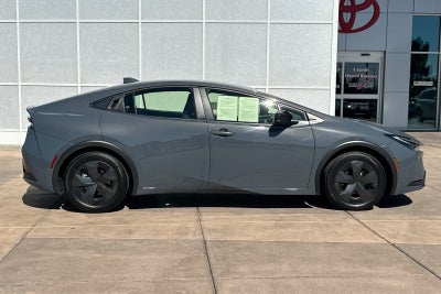 2024 Toyota Prius LE
