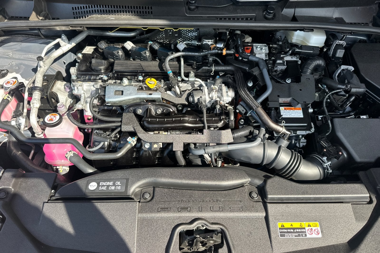 2025 Toyota Prius LE
