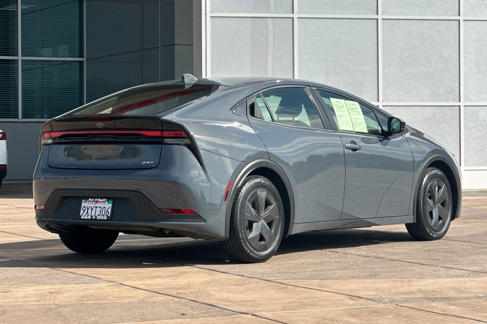 2025 Toyota Prius LE