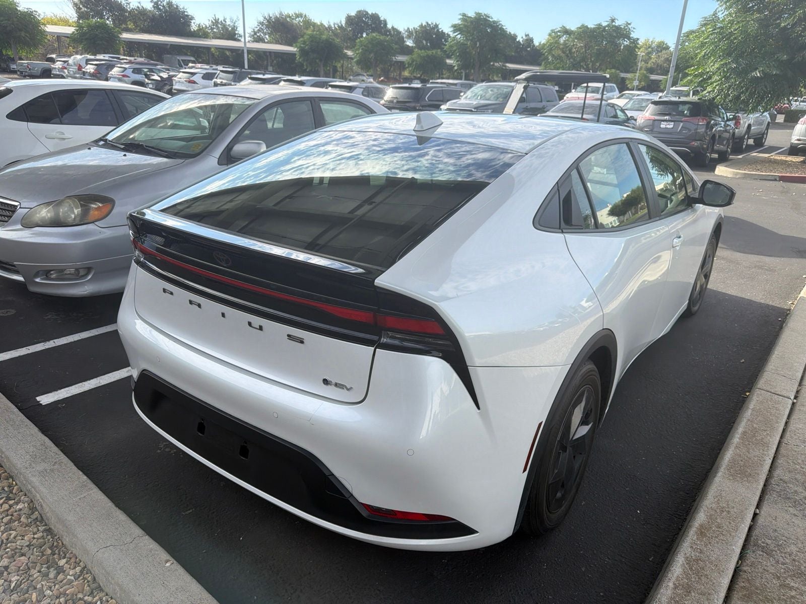 2024 Toyota Prius LE