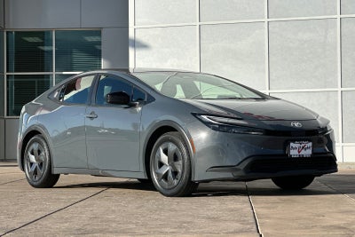 2024 Toyota Prius LE