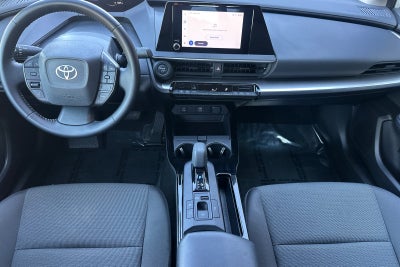 2025 Toyota Prius LE
