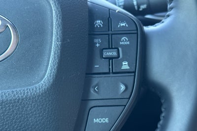 2025 Toyota Prius LE