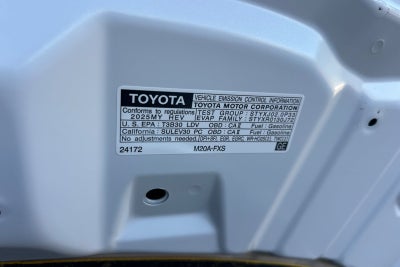 2025 Toyota Prius LE