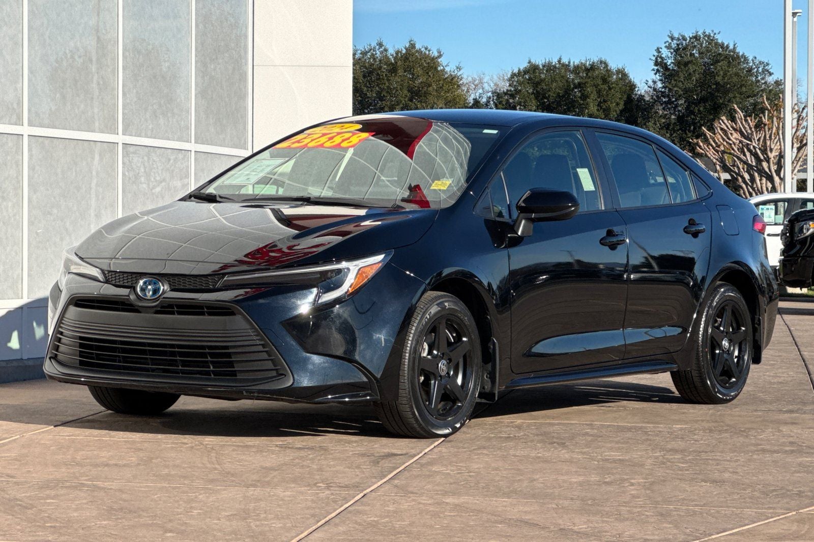 2024 Toyota Corolla Hybrid LE