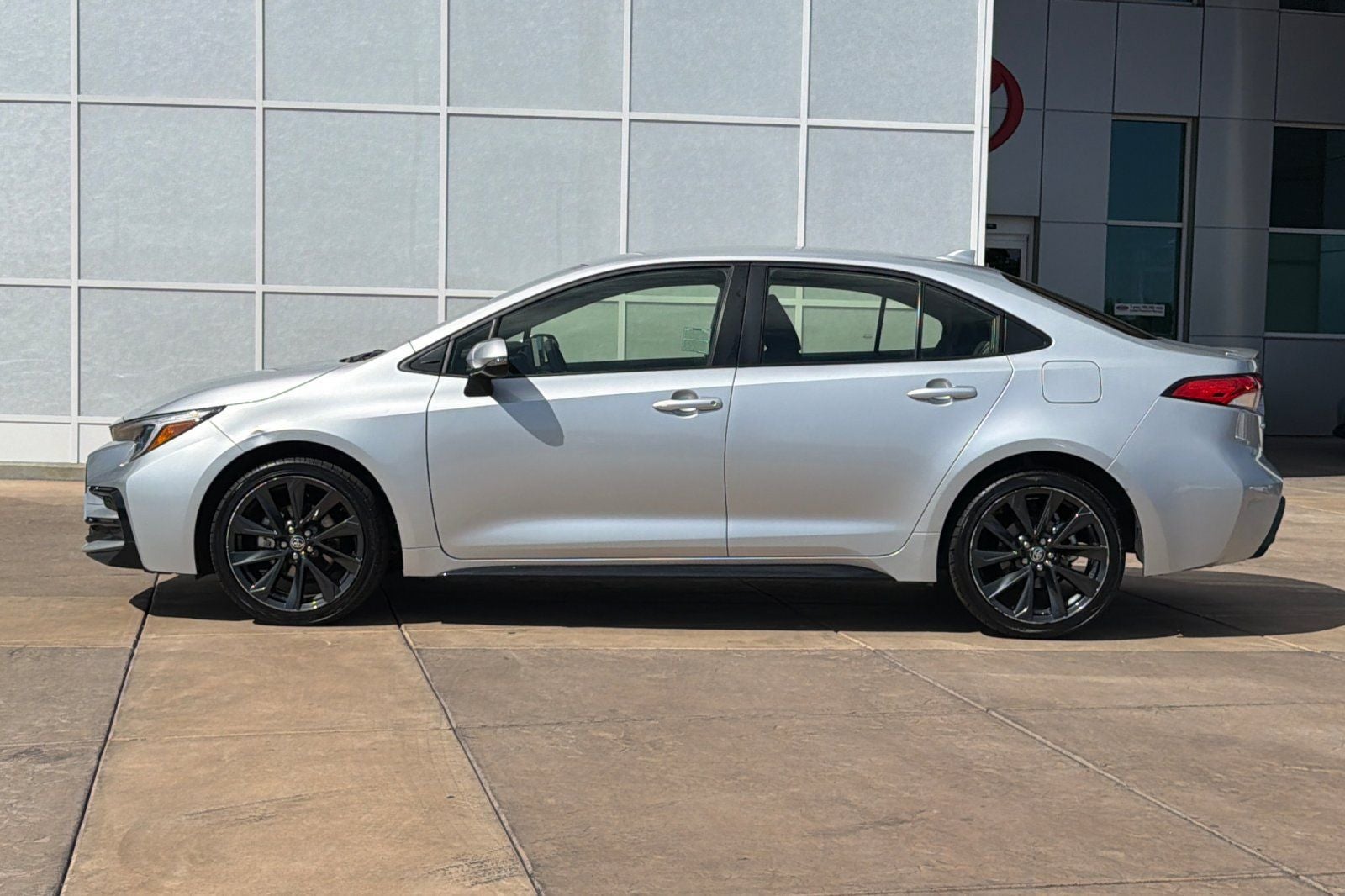 2025 Toyota Corolla Hybrid SE