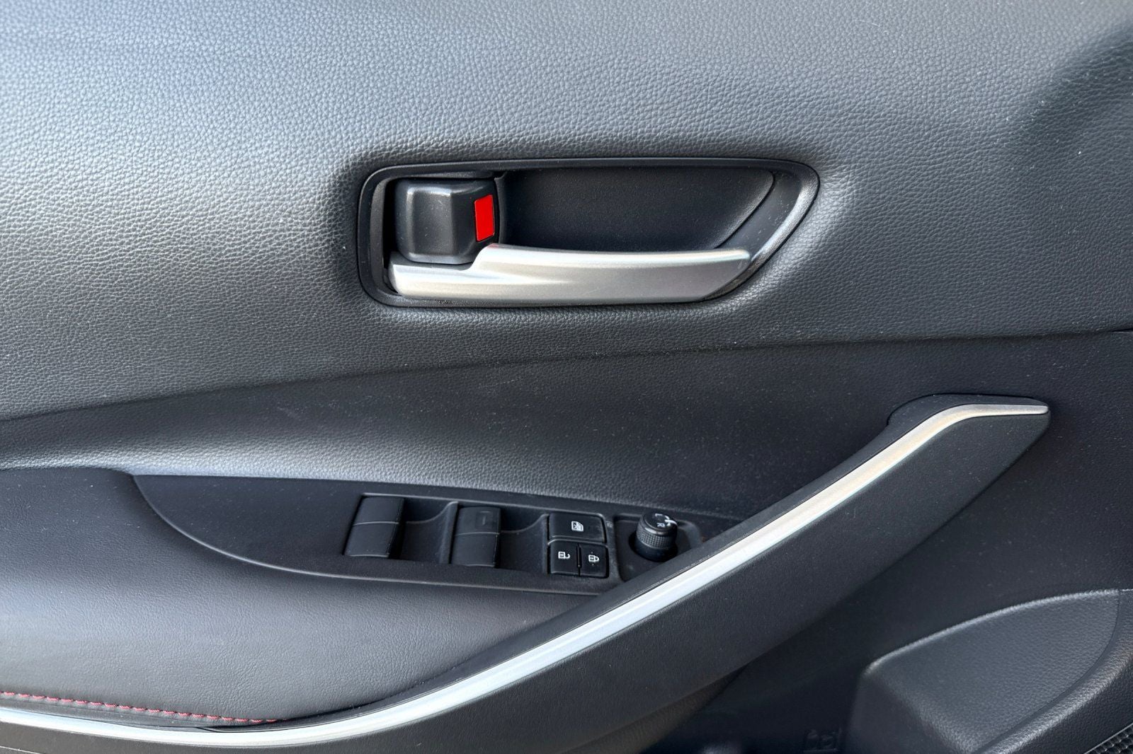 2025 Toyota Corolla Hybrid SE