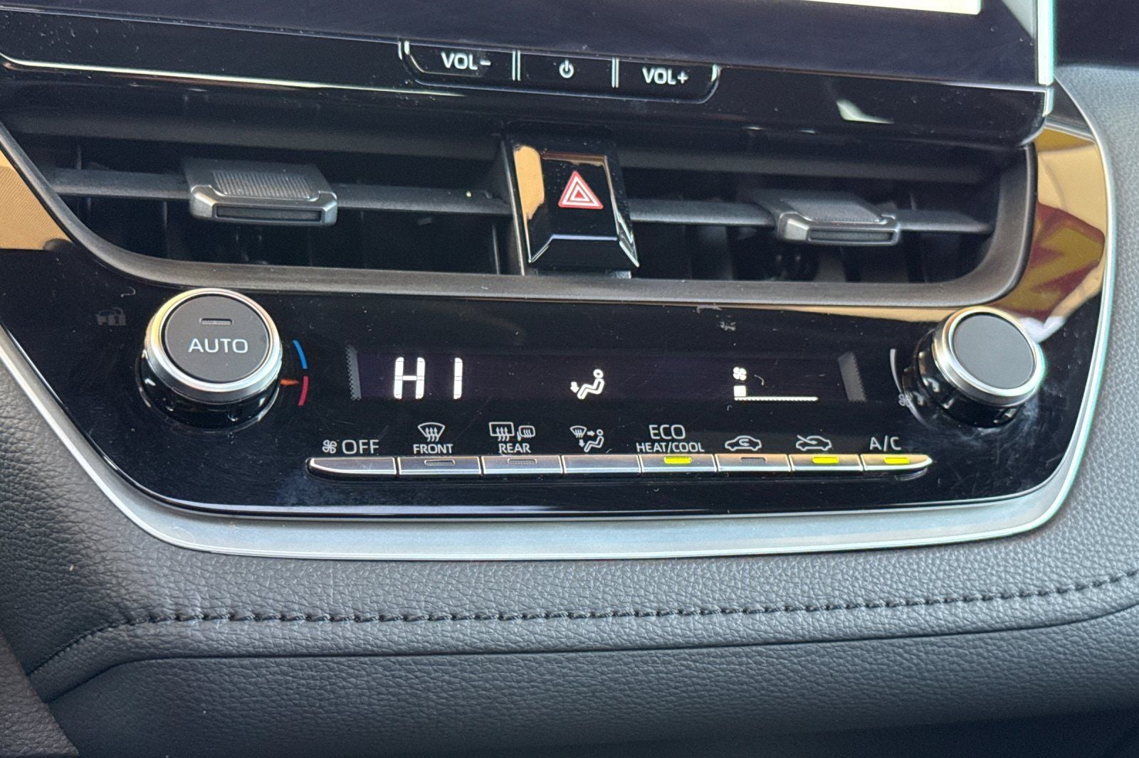 2025 Toyota Corolla Hybrid SE