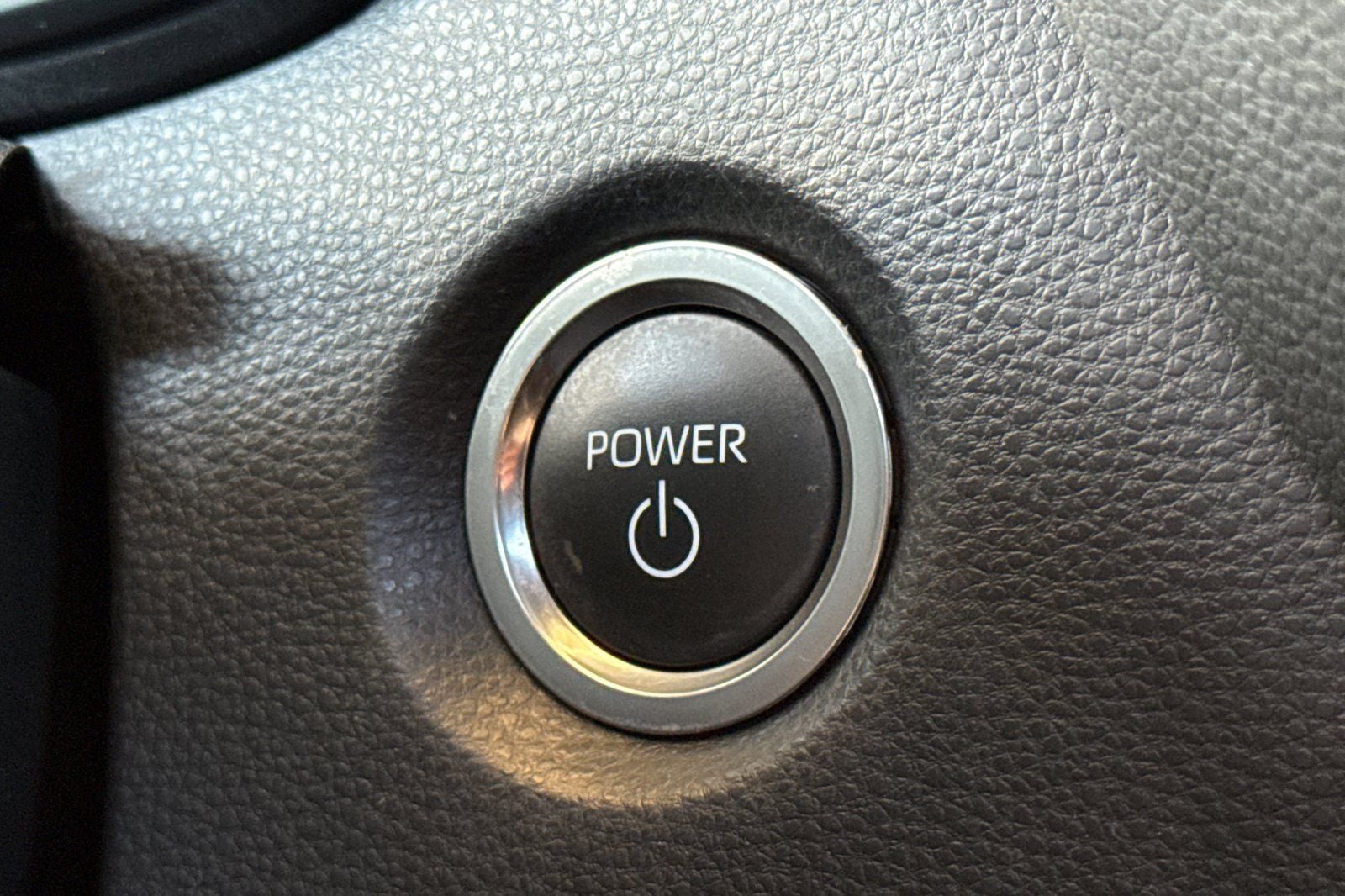 2025 Toyota Corolla Hybrid SE