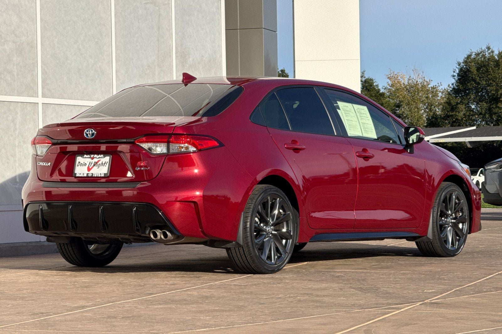 2025 Toyota Corolla Hybrid SE