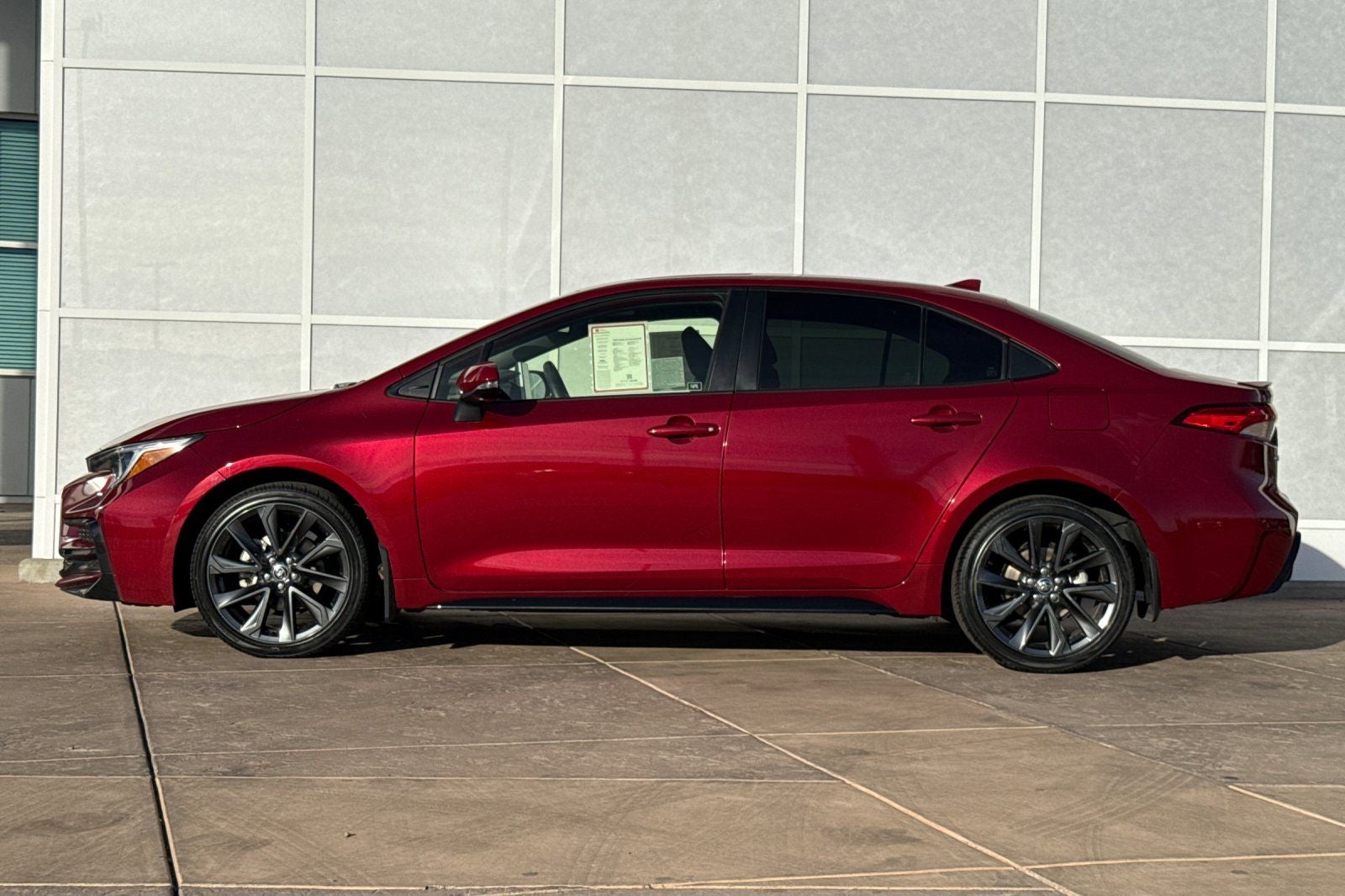 2025 Toyota Corolla Hybrid SE