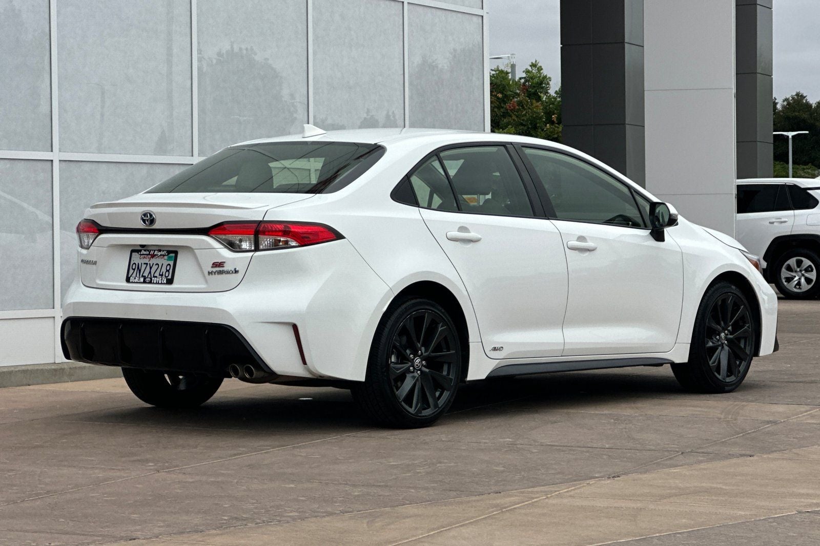 2024 Toyota Corolla Hybrid SE