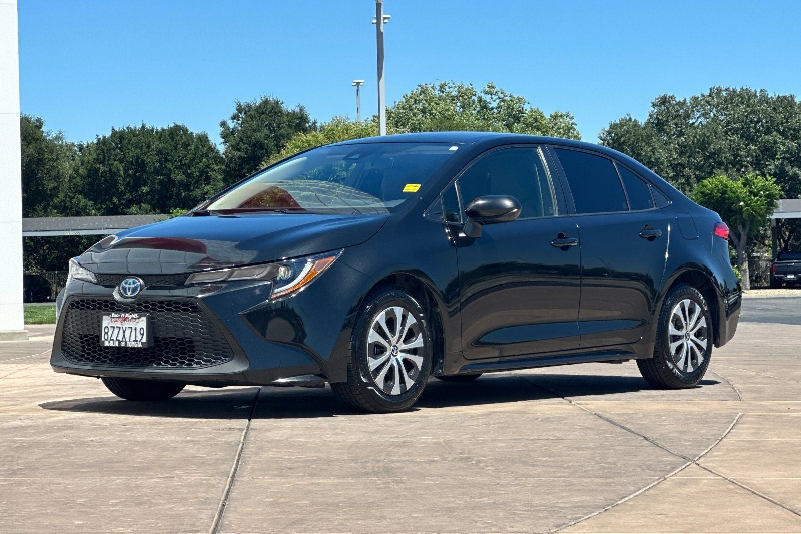 2022 Toyota Corolla Hybrid LE