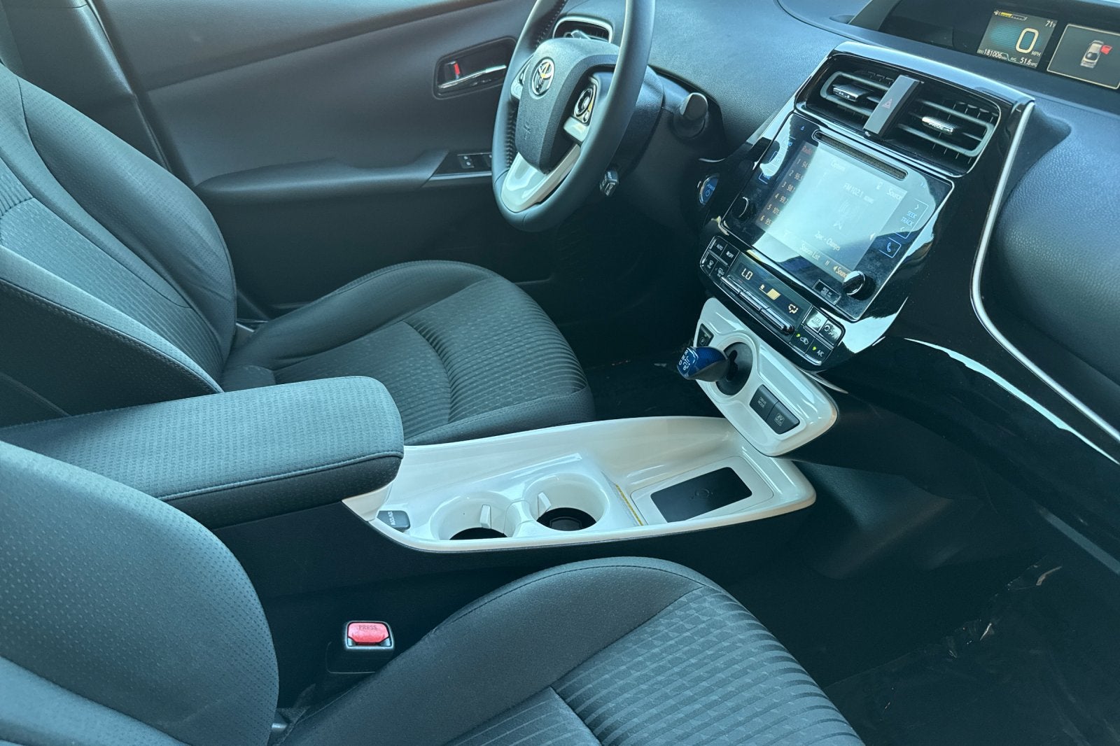 2016 Toyota Prius Three
