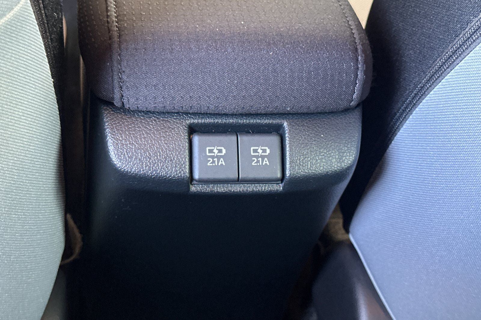 2020 Toyota Prius LE