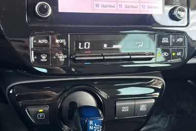 2020 Toyota Prius LE