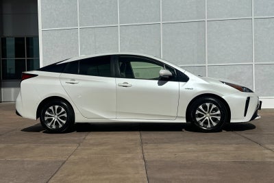 2020 Toyota Prius LE