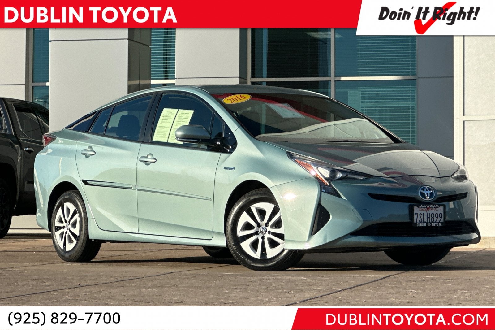 2016 Toyota Prius Three