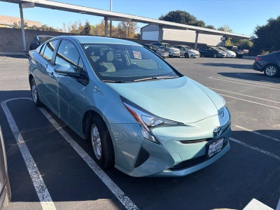 2016 Toyota Prius Three