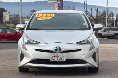 2016 Toyota Prius Three