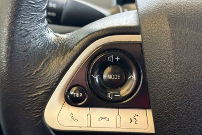 2016 Toyota Prius Three