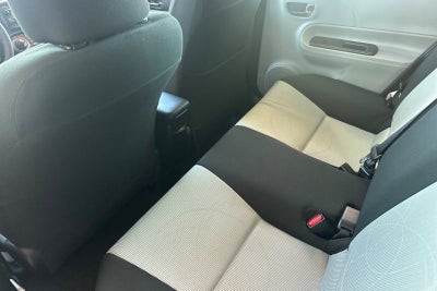 2014 Toyota Prius c Two