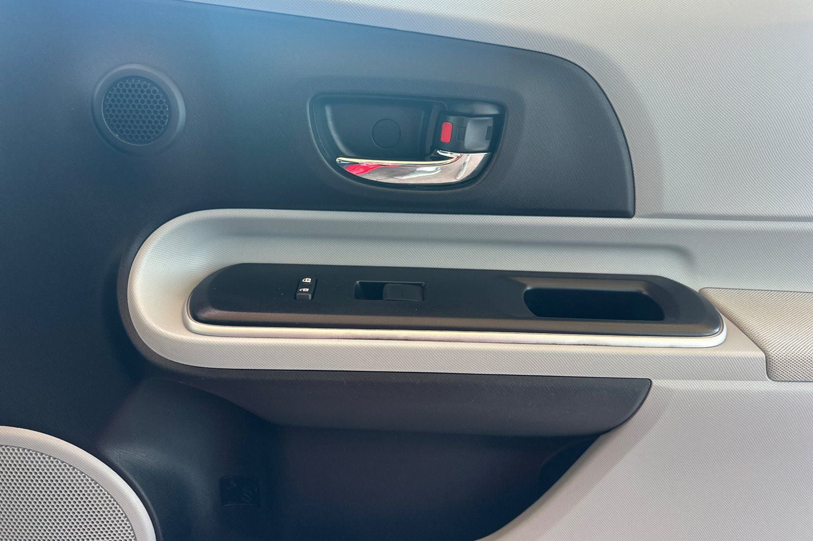 2014 Toyota Prius c Two