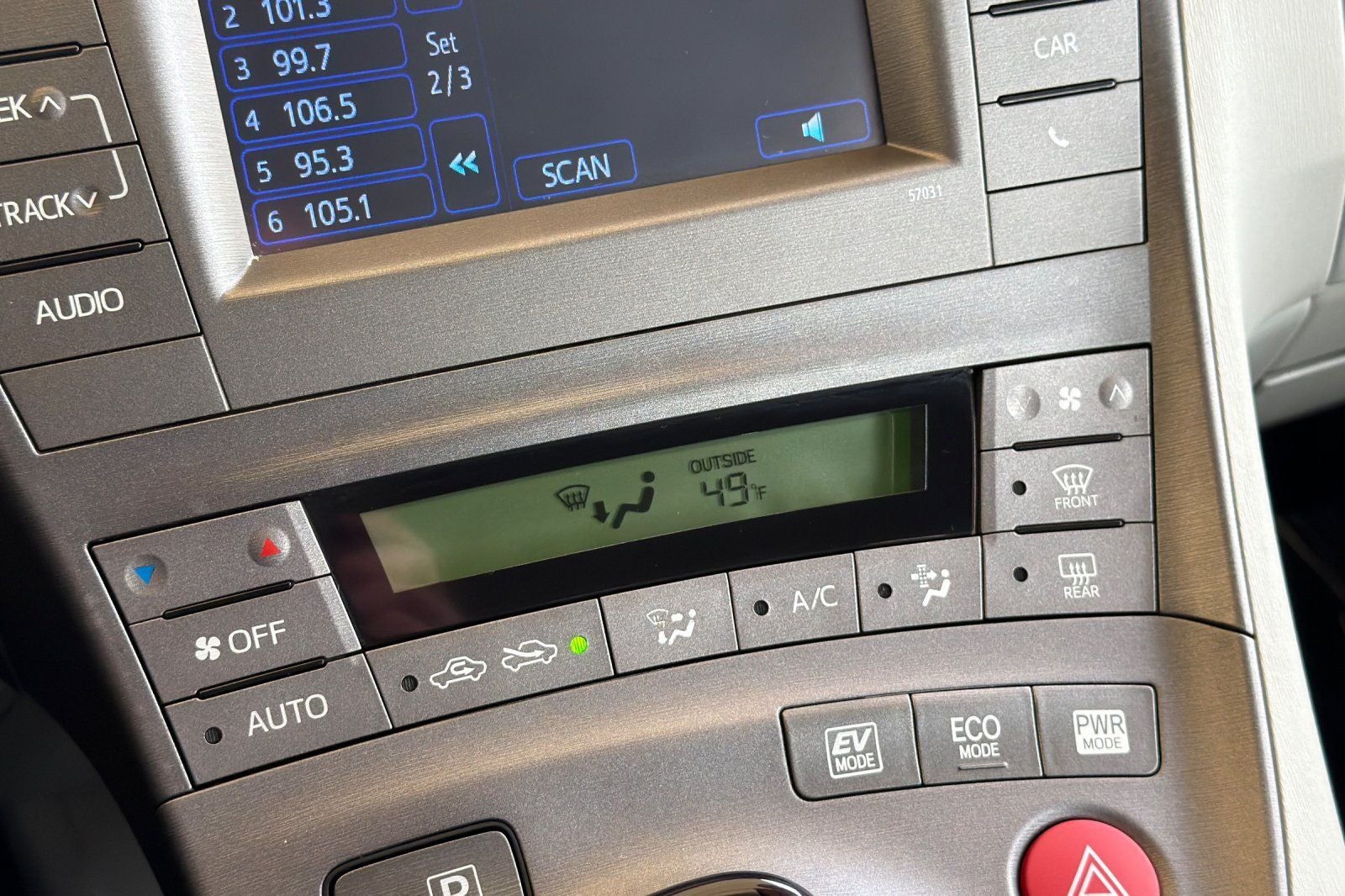 2013 Toyota Prius Two