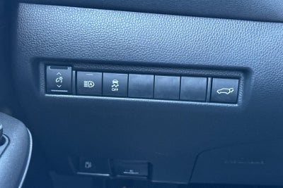 2024 Toyota Venza LE