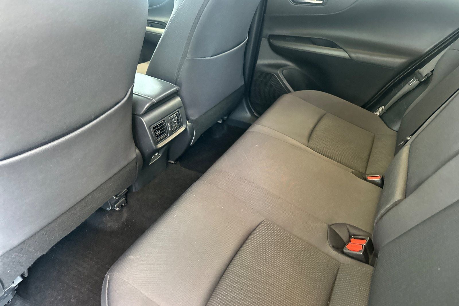2024 Toyota Venza LE