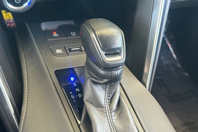 2024 Toyota Venza LE