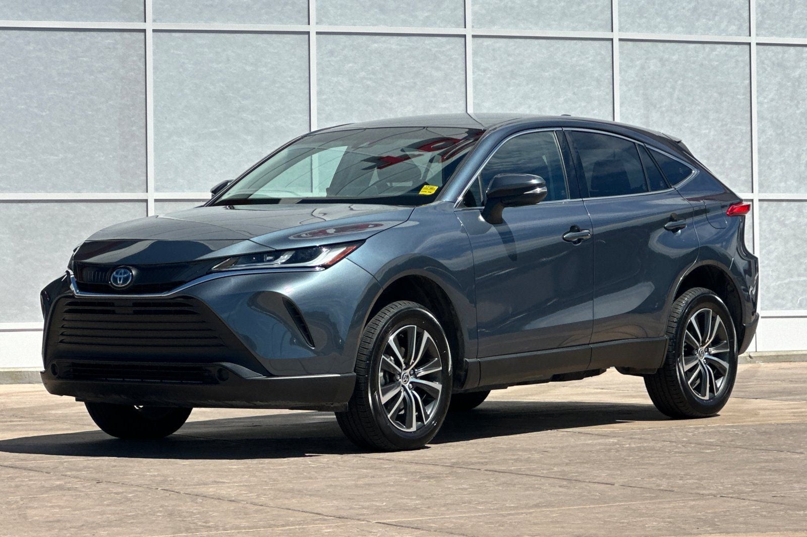 2024 Toyota Venza LE