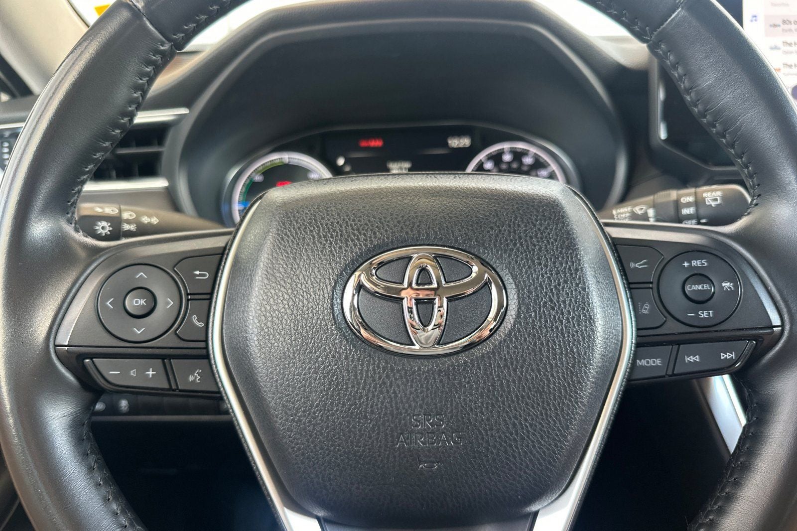 2024 Toyota Venza LE