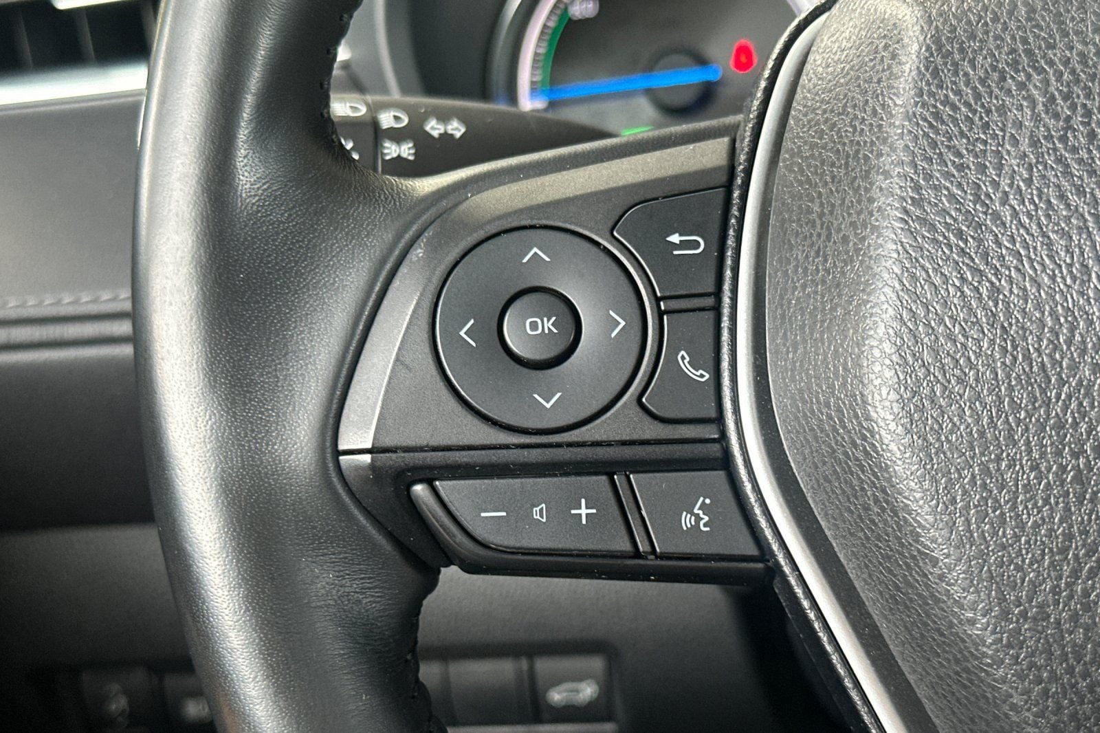2024 Toyota Venza LE